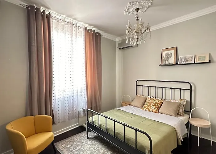 Yulia's Beautiful Apartamento